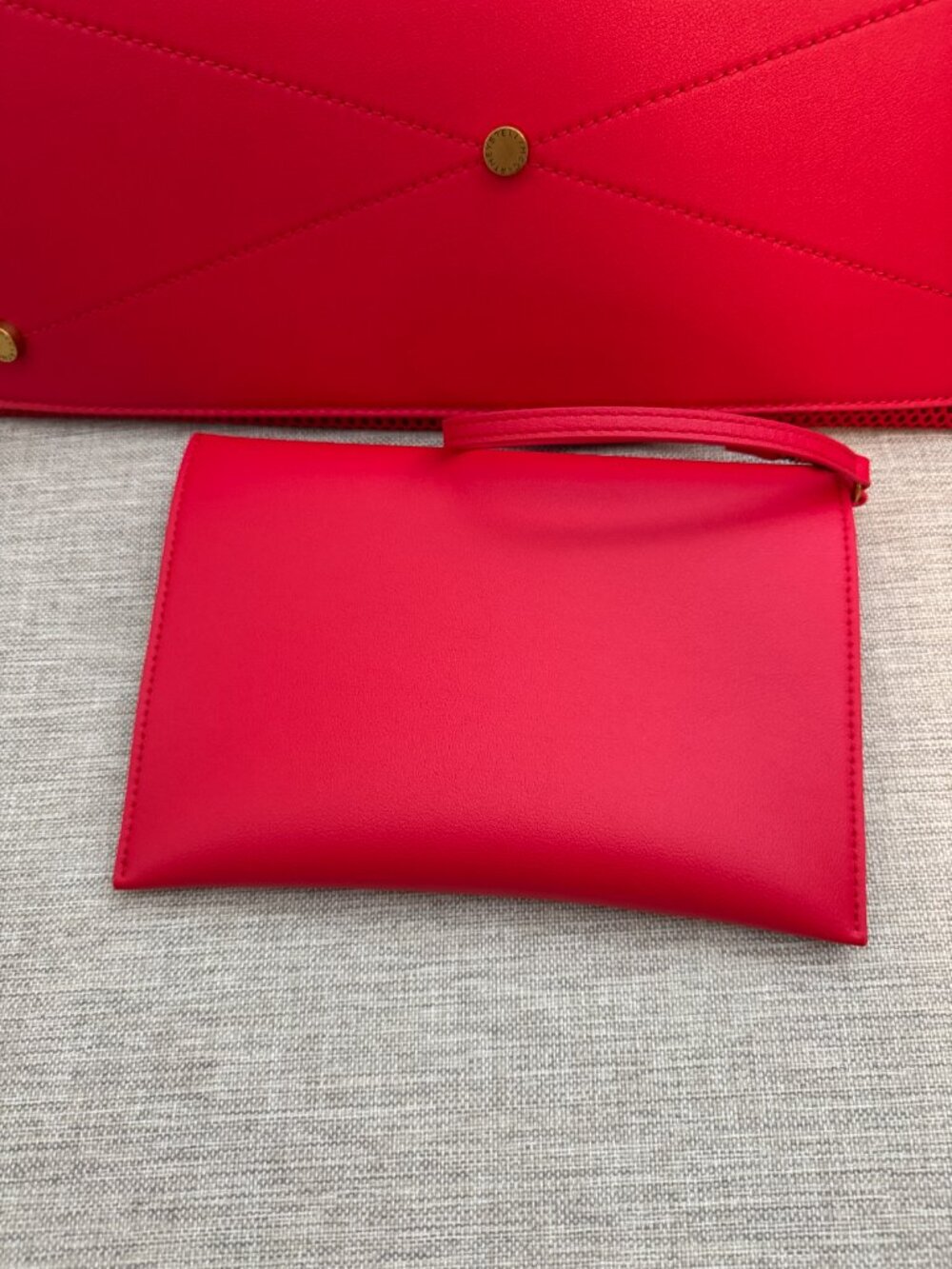 **EARLY RELEASE** Stella McCartney x H&M Large Mesh Tote Bag - Picture 12 of 14